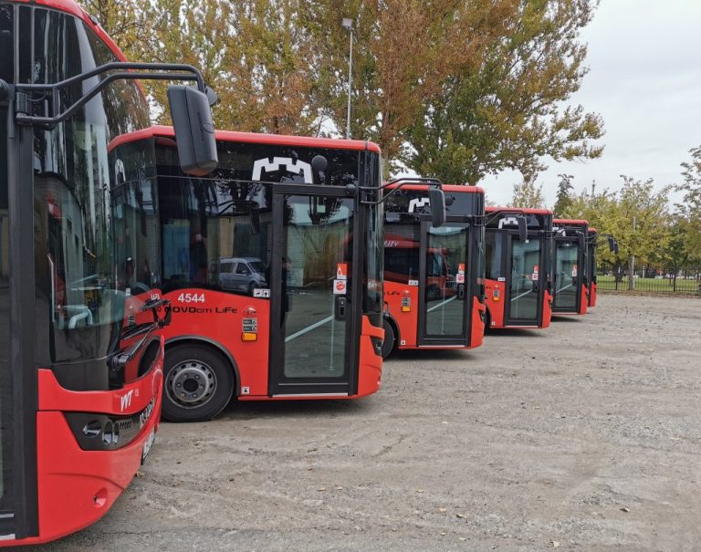 Į gatves išrieda dar 10 naujų autobusų