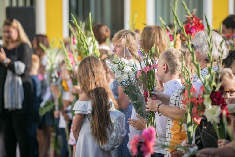 Ar gali švietimas Vilniaus rajone pakilti iš pelenų?